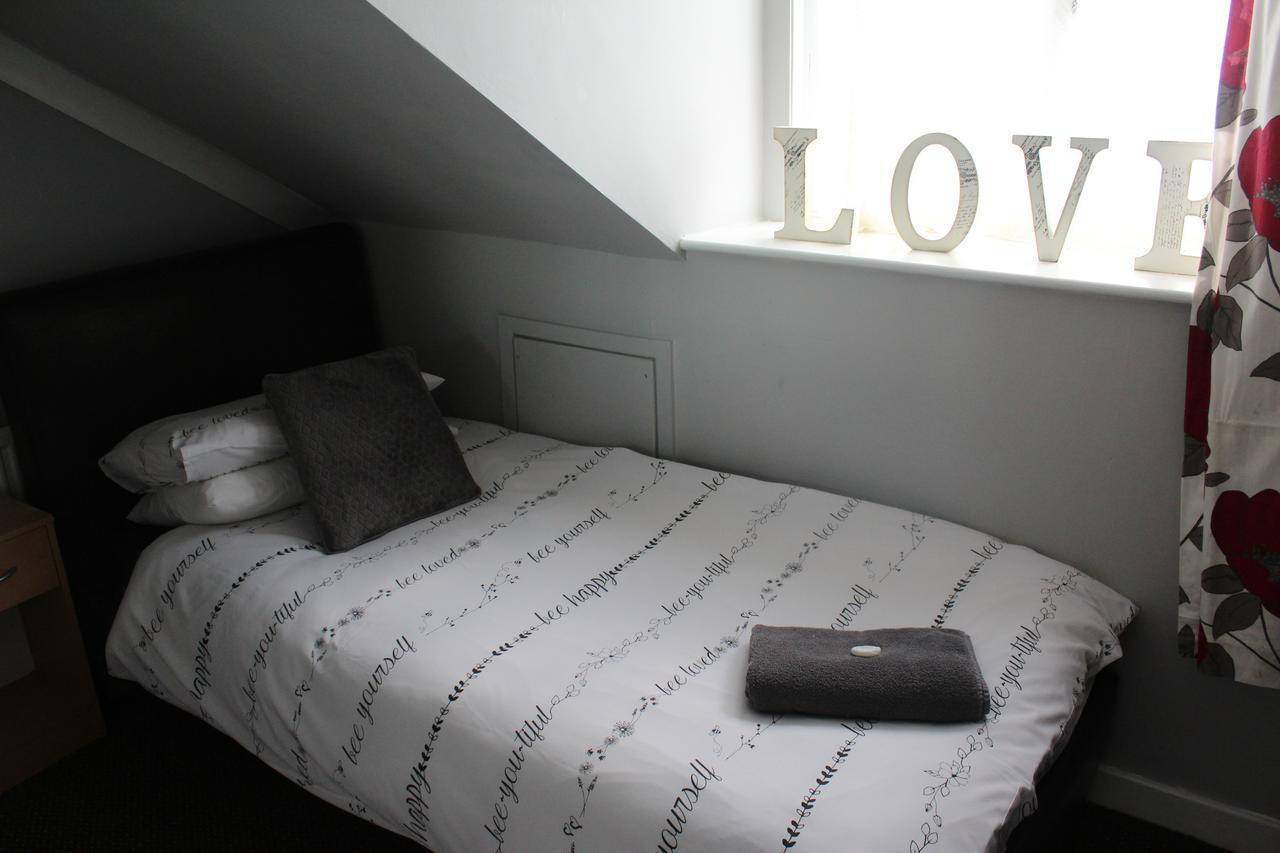 The Vale Apart Hotel Kingston upon Hull Bagian luar foto